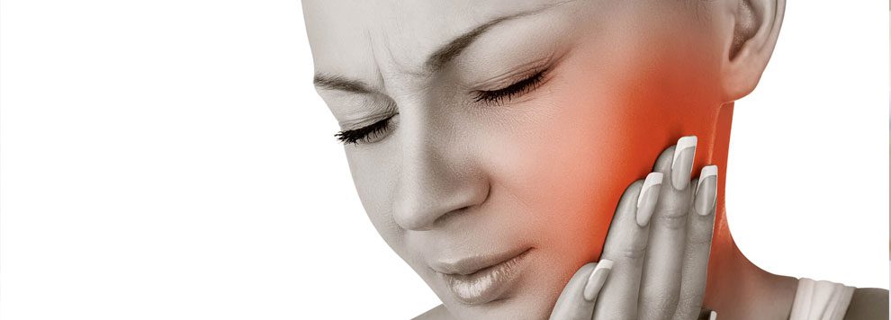 Common Symptoms of Wisdom Teeth Infection and the Tips to