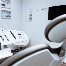 Dental implant price in sydney
