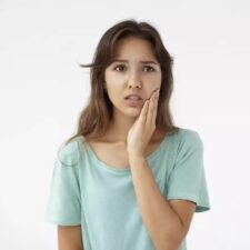 wisdom teeth removal in Sydney