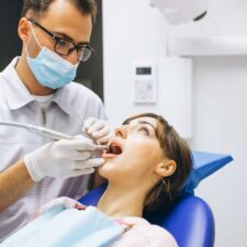 wisdom teeth removal in Sydney