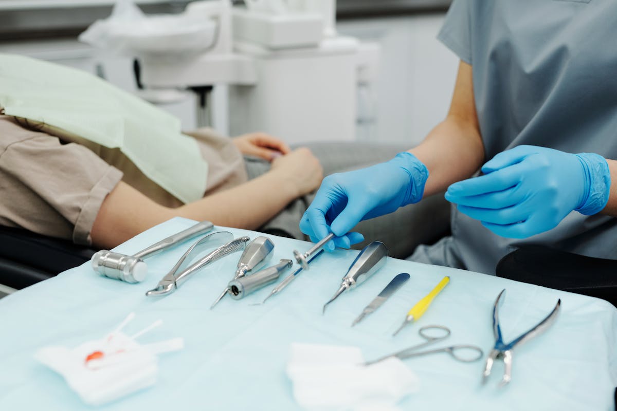 dental implant - dr paulo pinho oral surgery clinic - sydney